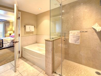 Kaanapali 2 bedroom Luxury Vacation Rental